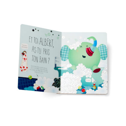 LIVRE AU LIT